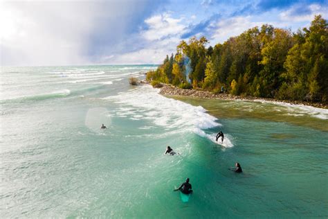 great lakes surf cam.